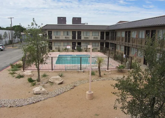 Howard Johnson By Wyndham Odessa Tx