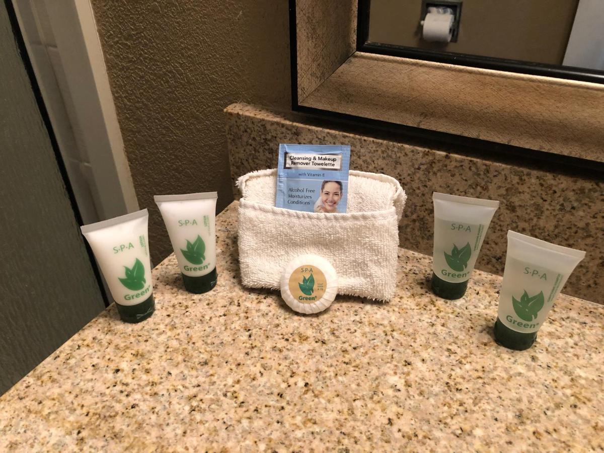 Howard Johnson By Wyndham Tx Odessa