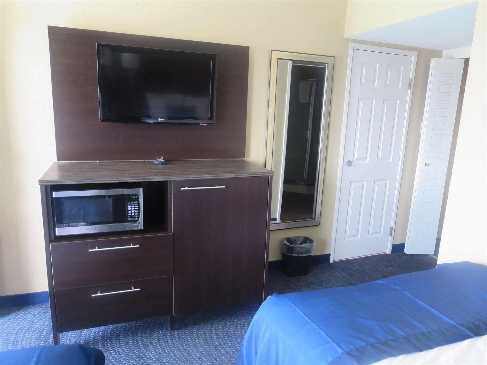 Howard Johnson By Wyndham Tx Odessa